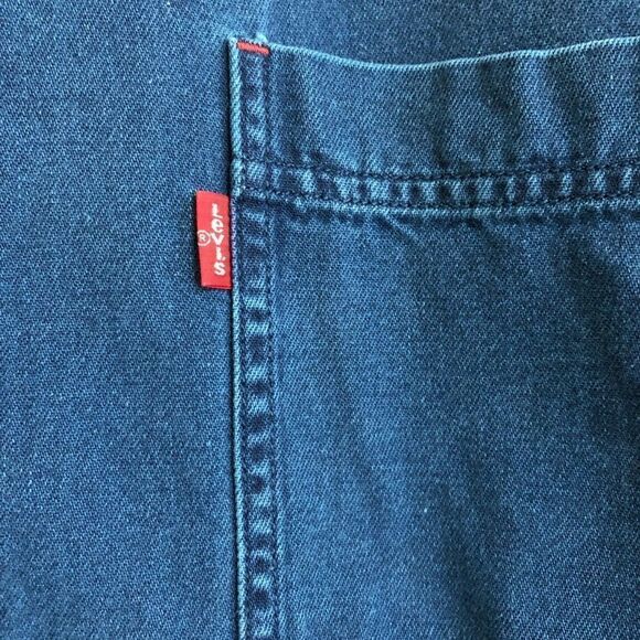 Vintage Levi's Denim Button Down Shirt - Picture 4 of 15